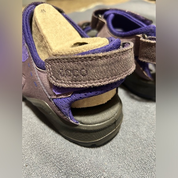 Brand new Ecco Velcro leather sandals size eu 31 or us 13.5 - Picture 5 of 5